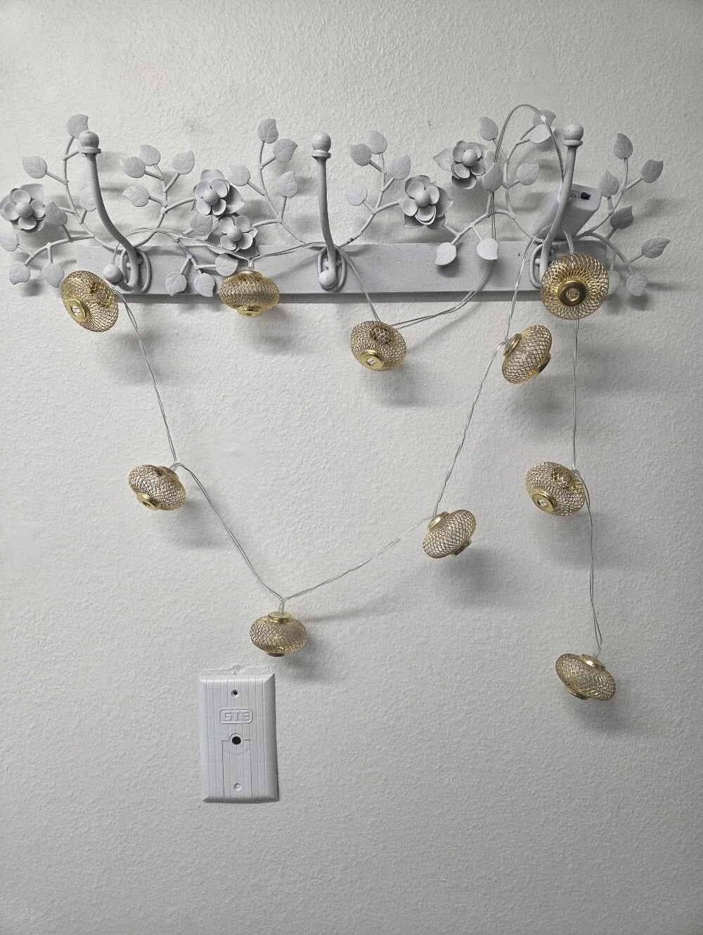 Z Gallerie Light String